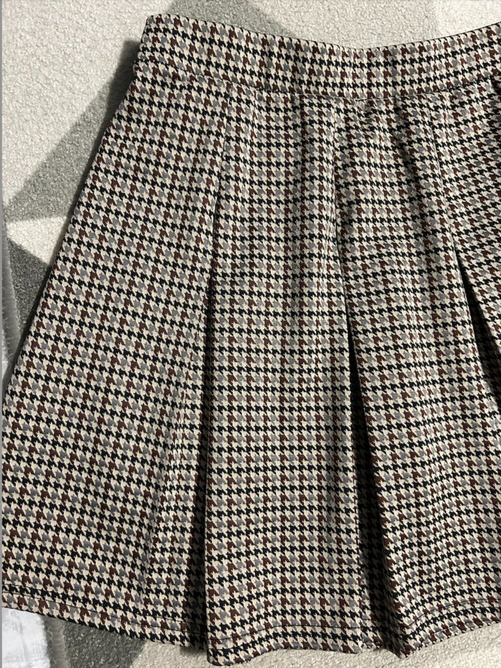 Cato Plaid/Houndstooth Pleated Skater‎ Mini Pull-on Skirt Women's Size L